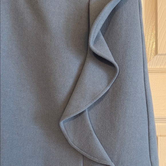 J .Crew Blue Wool w/ ruffle Skirt SZ 6 - Picture 3 of 6